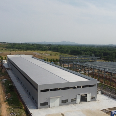 오버헤드 크레인 로크 울 단열을 가진 ASTM A36 스틸 워크샵