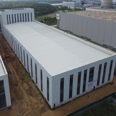 크레인 지원으로 36m Clear Span Prefab 강철 작업실