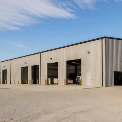 Pre-Engineered Light Steel Structure Metal Workshop Buildings